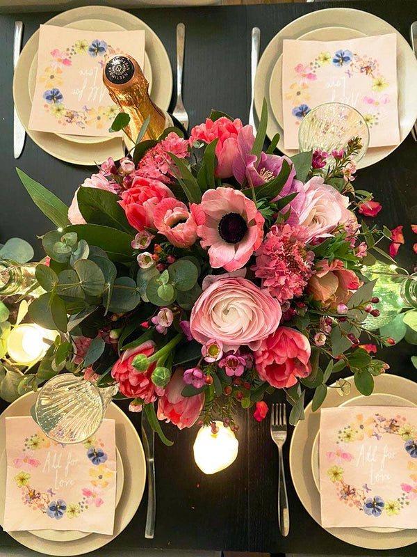 Blossom Bride Petal Confetti - Talking Tables UK Public