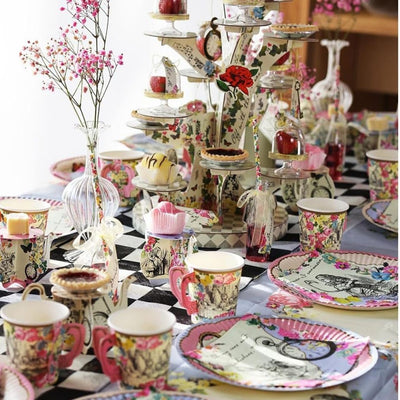 Alice in Wonderland Party Pack - 16 Pack