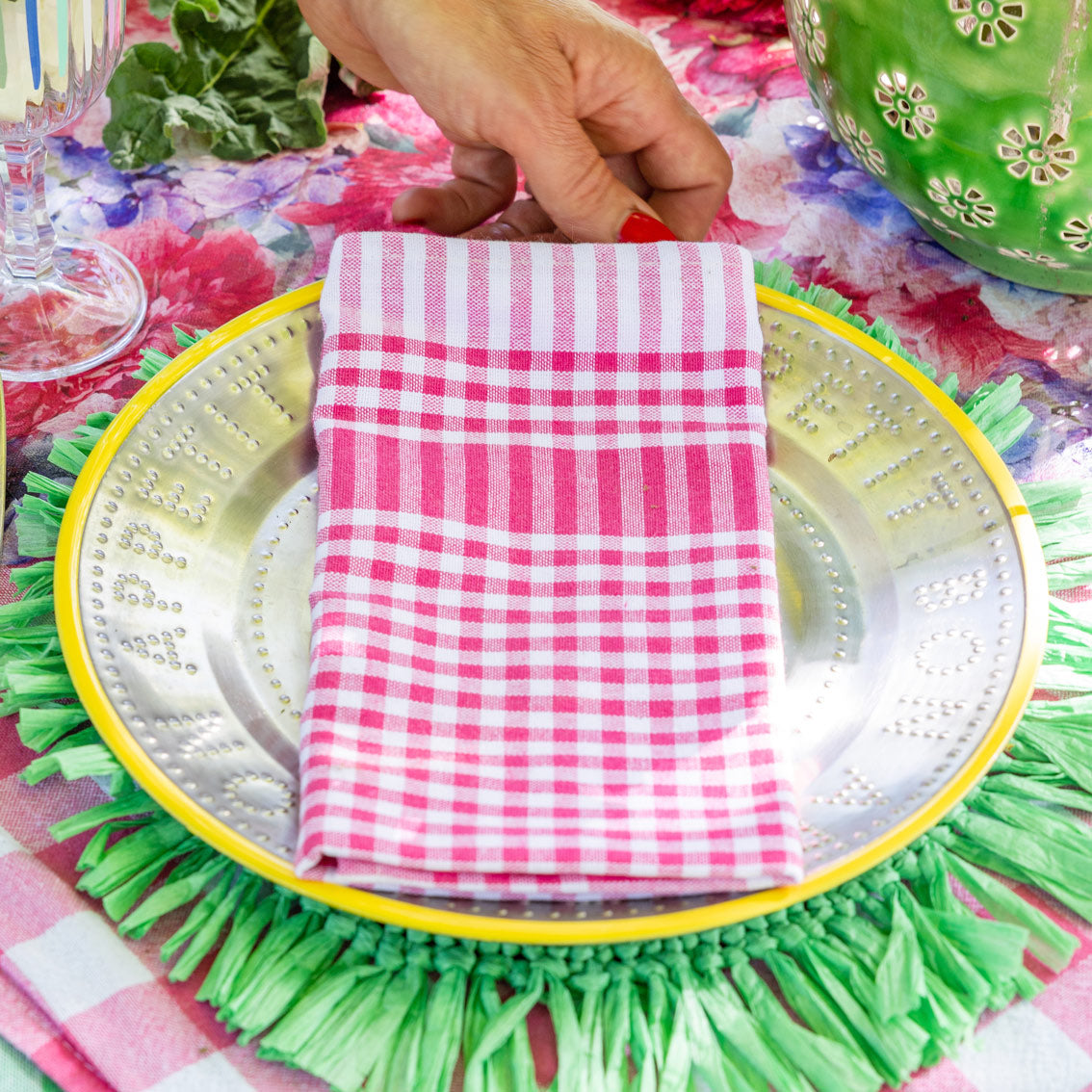 Raspberry Pink & White Gingham Tea Towels/Napkins – Talking Tables UK