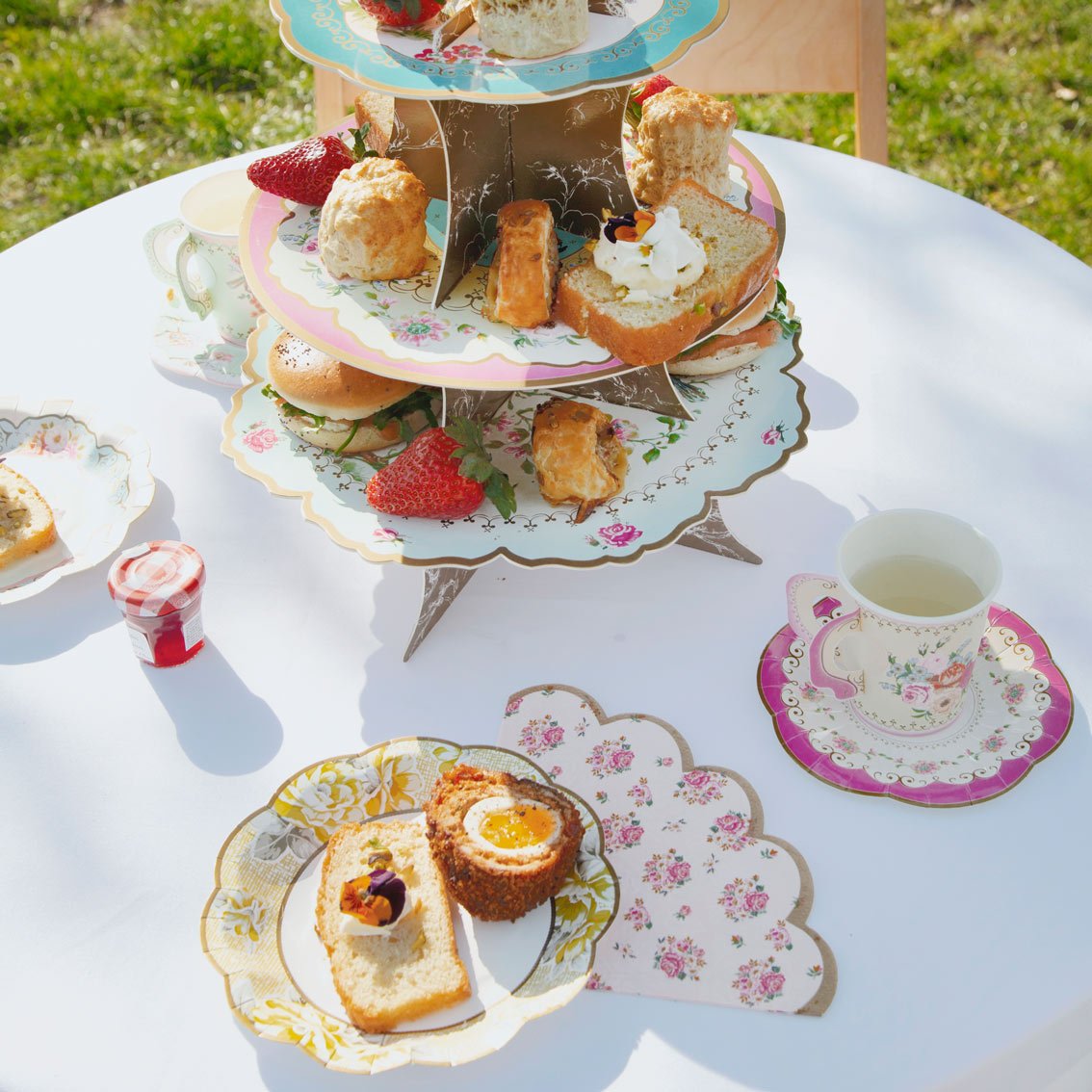 Afternoon tea paper plates top