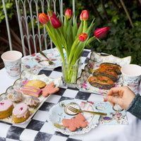 Alice in Wonderland Chequered Paper Food Platters