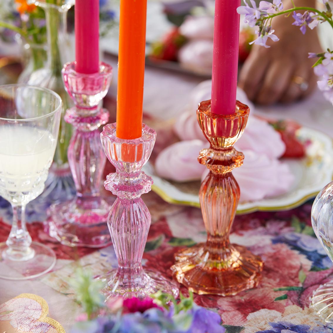 Pink candle holder discount